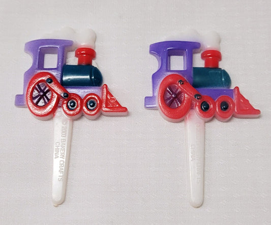 Train Plastic Pick (2)